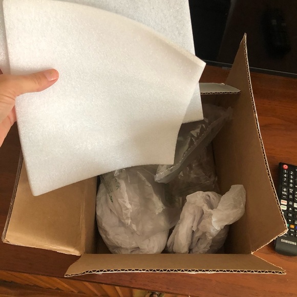 THIEF WARNING CASING UR SHOP - @blondieeewigs - Picture 5 of 16